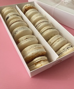 BOX 14 MACARONS PASSOVER - Image 2