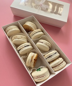 BOITE 10 MACARONS PESSA'H